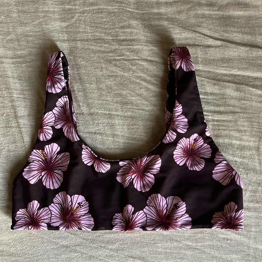 BENOA SWIM North top